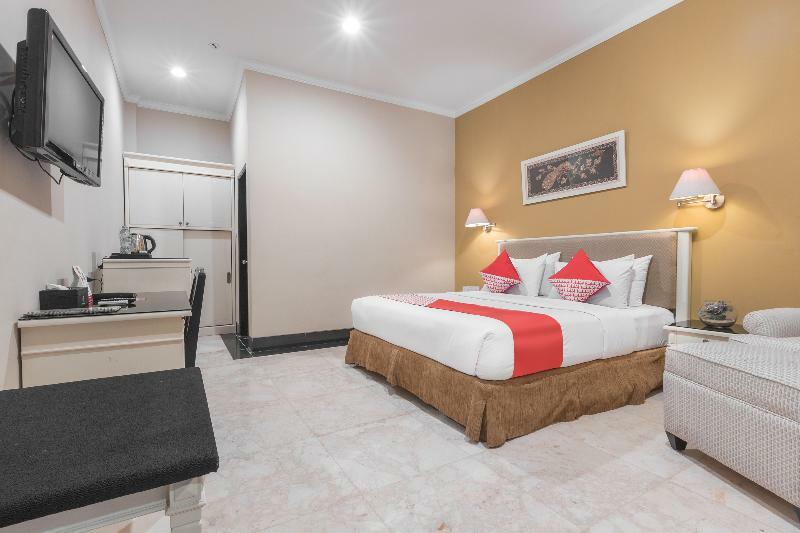 534 Sriwijaya Hotel Джакарта Екстериор снимка