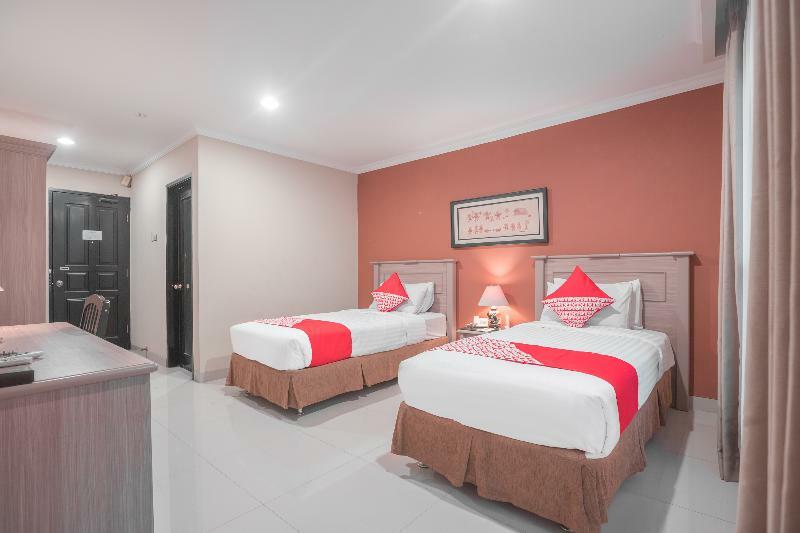 534 Sriwijaya Hotel Джакарта Екстериор снимка